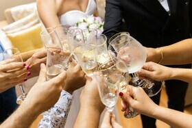The Best Wines to Serve at a Wedding Reception